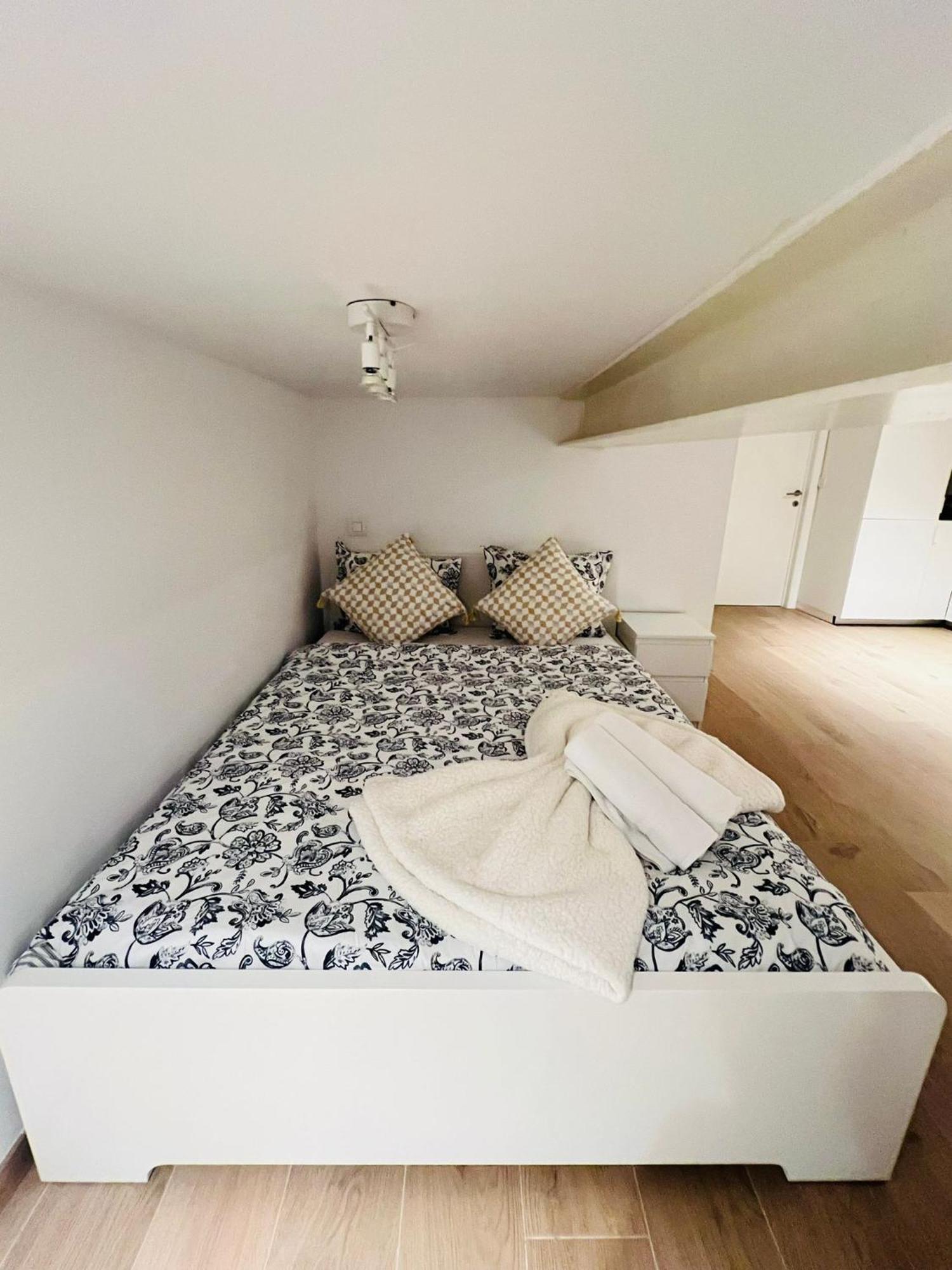 Oneluxstay Near Fashion District Antwerp Exterior photo