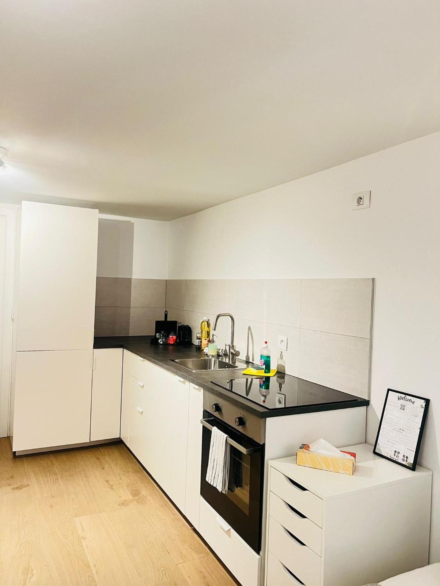 Oneluxstay Near Fashion District Antwerp Exterior photo