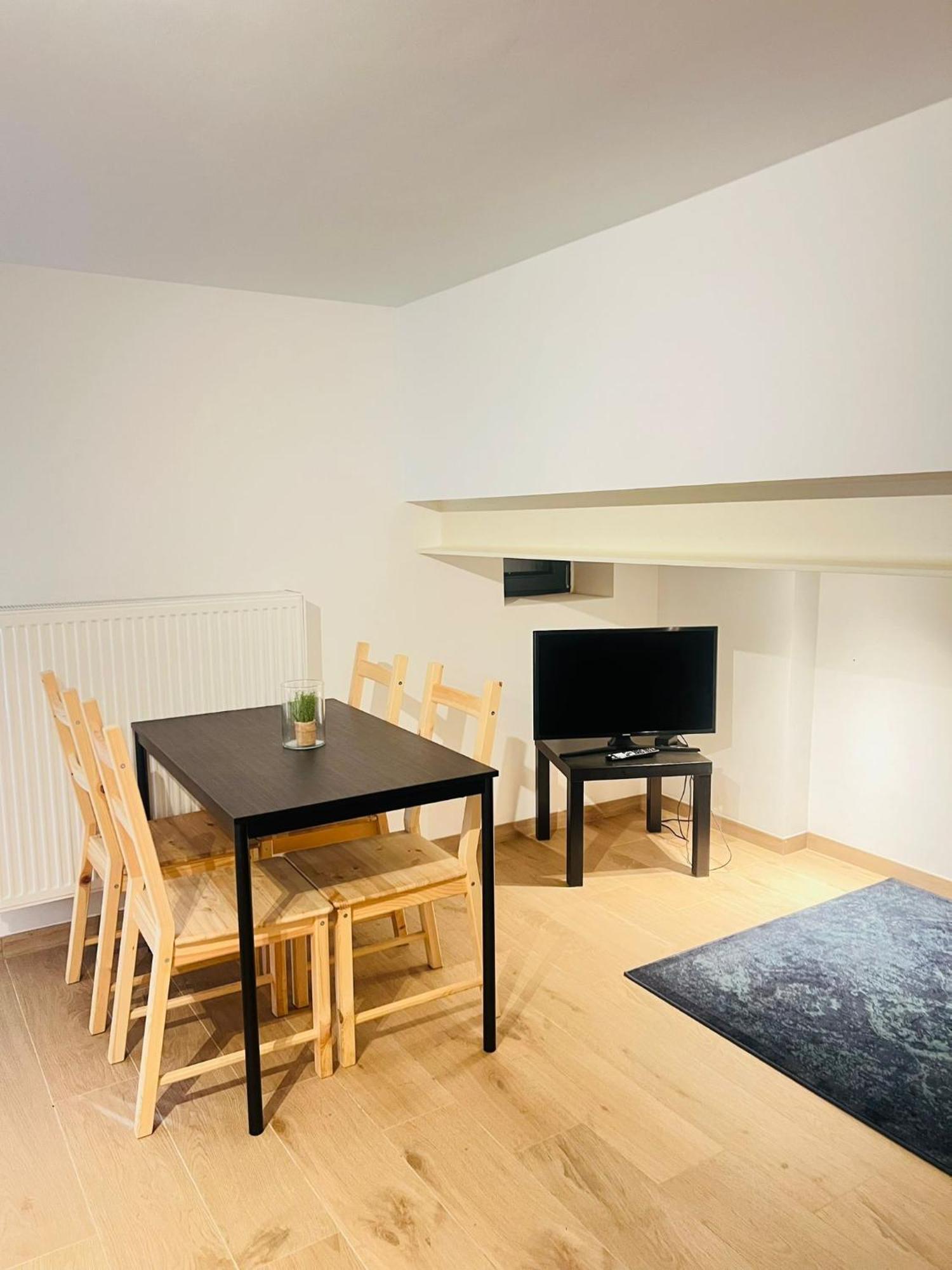 Oneluxstay Near Fashion District Antwerp Exterior photo